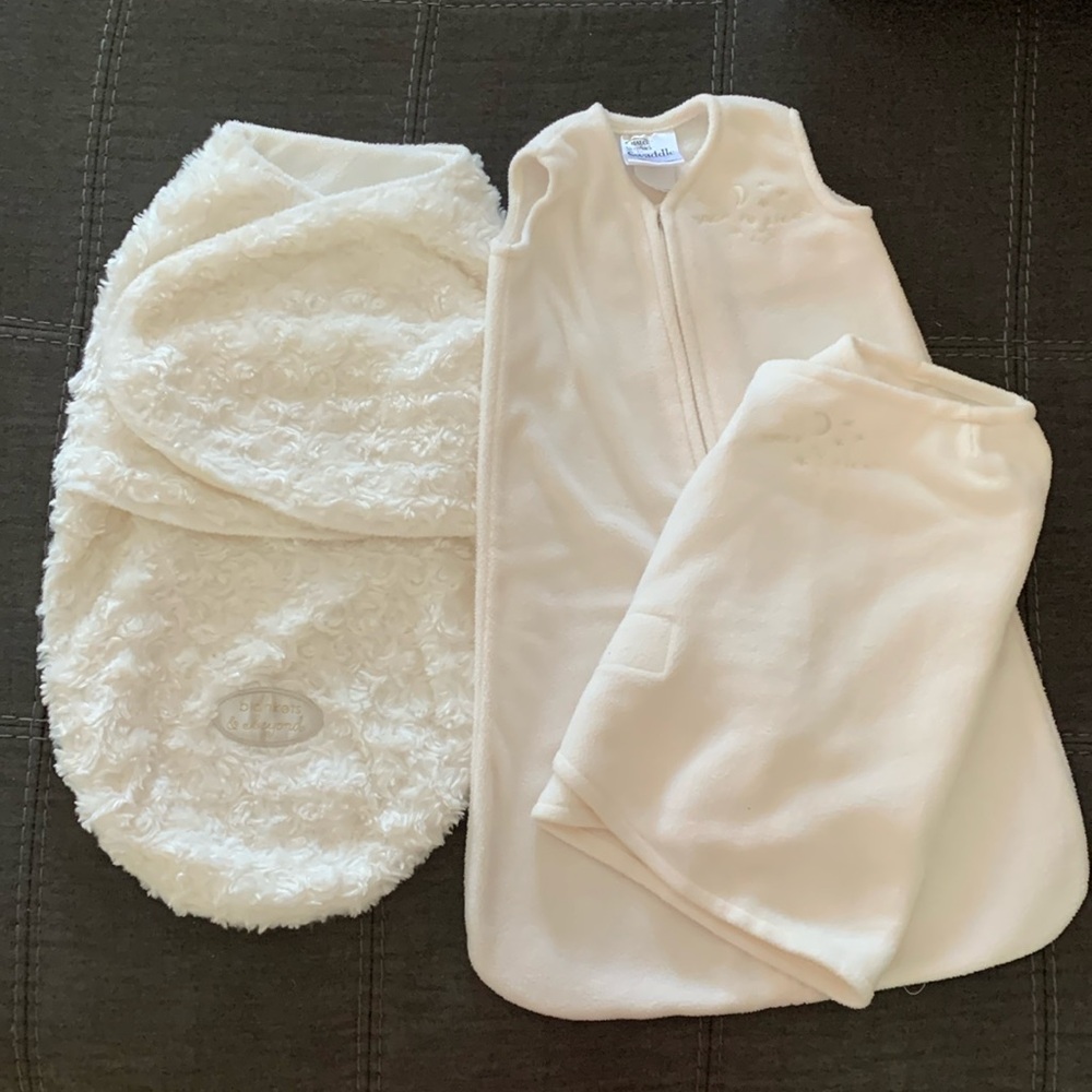 Set of 2 Swaddles